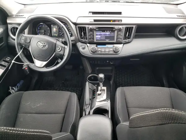 2T3RFREV5JW801499 2018 TOYOTA RAV 4 - Image 8