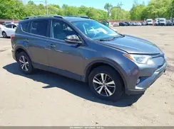 2T3RFREV5JW810168 2018 TOYOTA RAV 4