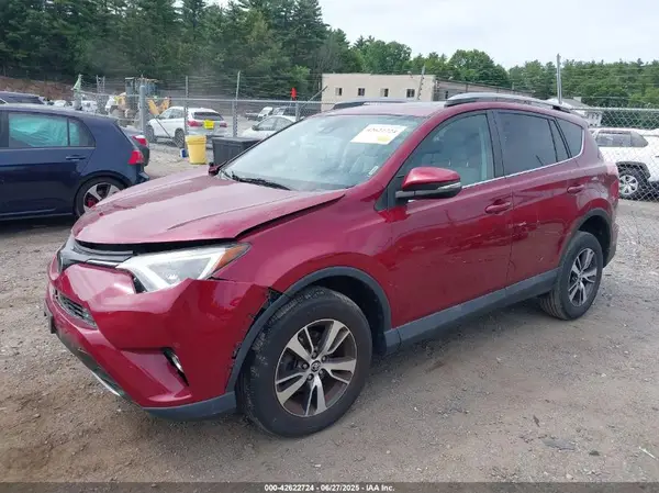 2T3RFREV5JW821218 2018 TOYOTA RAV 4 - Image 2