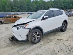2T3RFREV5JW840352 2018 TOYOTA RAV 4