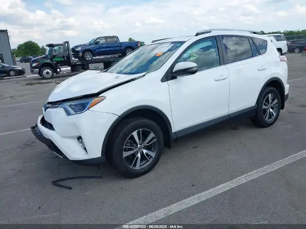 2T3RFREV6GW444729 2016 TOYOTA RAV 4 - Image 2