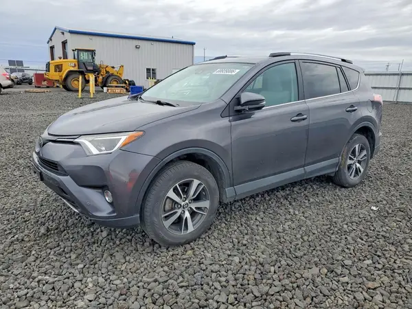 2T3RFREV6GW452037 2016 TOYOTA RAV 4 - Image 1