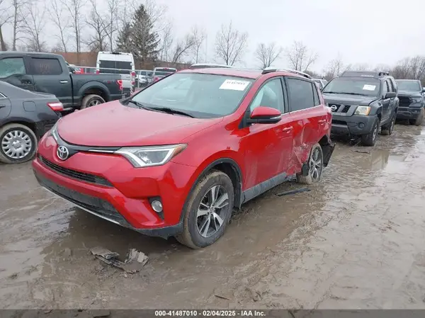 2T3RFREV6GW453186 2016 TOYOTA RAV 4 - Image 2