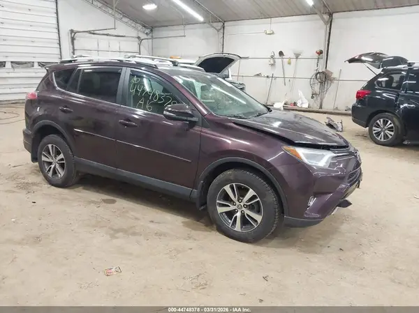 2T3RFREV6GW481523 2016 TOYOTA RAV 4 - Image 1