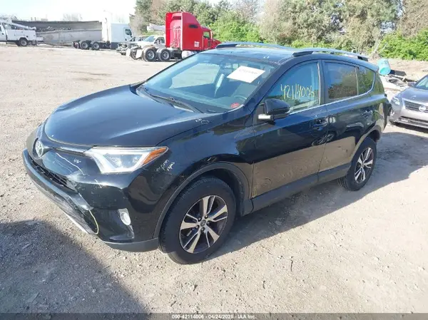2T3RFREV6GW494319 2016 TOYOTA RAV 4 - Image 2