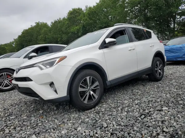 2T3RFREV6GW528369 2016 TOYOTA RAV 4 - Image 1