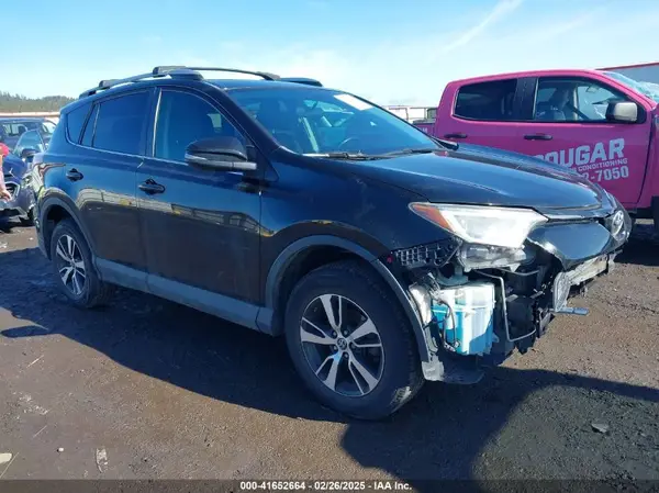 2T3RFREV6GW535810 2016 TOYOTA RAV 4 - Image 1