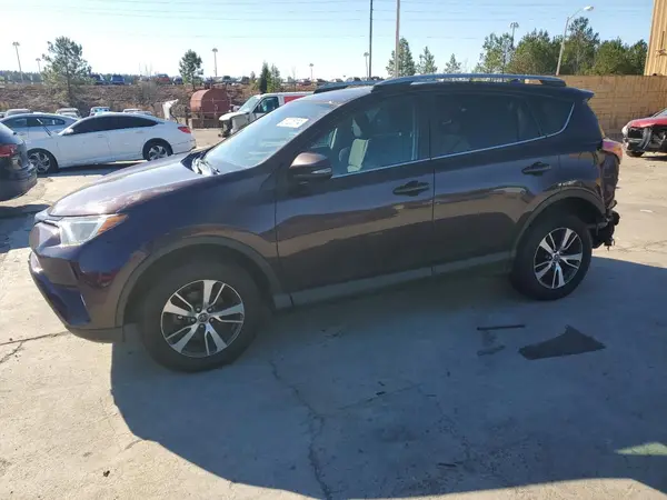 2T3RFREV6HW562958 2017 TOYOTA RAV 4 - Image 1