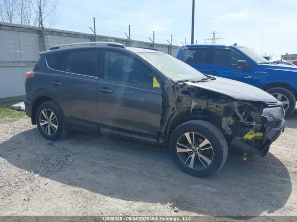 2T3RFREV6HW583065 2017 TOYOTA RAV 4 - Image 1