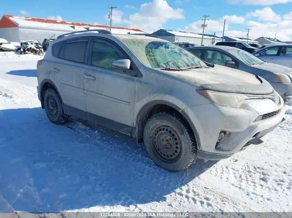 2T3RFREV6HW586953 2017 TOYOTA RAV 4 - Image 1