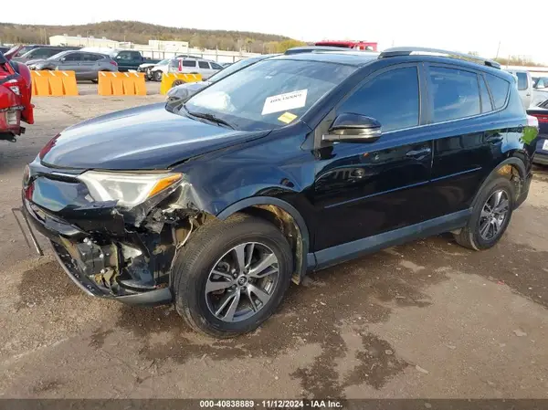 2T3RFREV6HW614539 2017 TOYOTA RAV 4 - Image 2