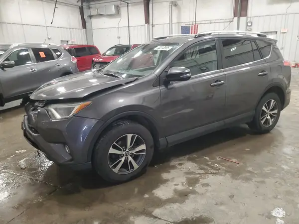 2T3RFREV6HW659321 2017 TOYOTA RAV 4 - Image 1