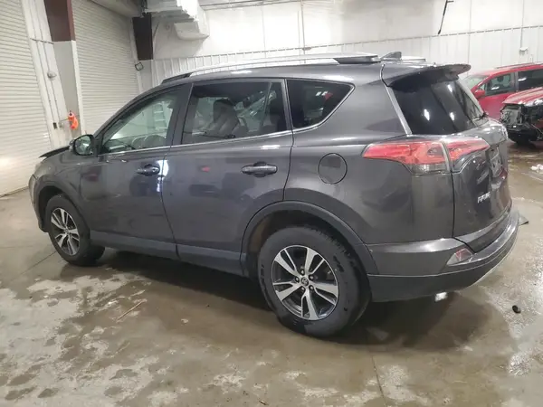 2T3RFREV6HW659321 2017 TOYOTA RAV 4 - Image 2