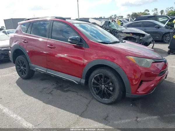 2T3RFREV6JW712489 2018 TOYOTA RAV 4 - Image 1