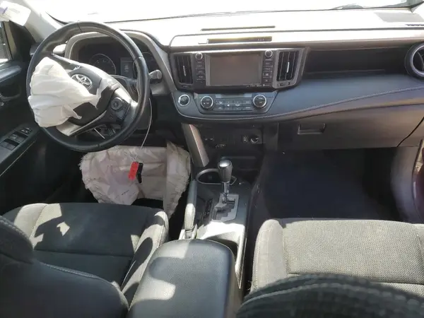 2T3RFREV6JW732841 2018 TOYOTA RAV 4 - Image 8