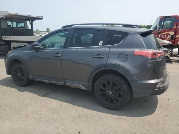 2T3RFREV6JW740762 2018 TOYOTA RAV 4 - Image 2