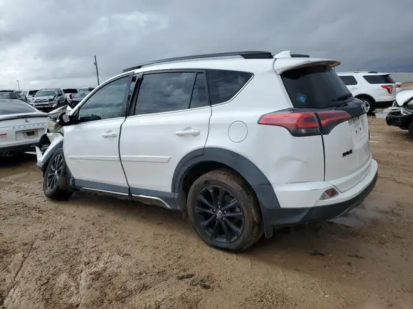 2T3RFREV6JW743743 2018 TOYOTA RAV 4 - Image 2