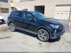 2T3RFREV6JW752622 2018 TOYOTA RAV 4