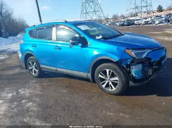 2T3RFREV6JW752717 2018 TOYOTA RAV 4
