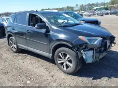 2T3RFREV6JW794871 2018 TOYOTA RAV 4