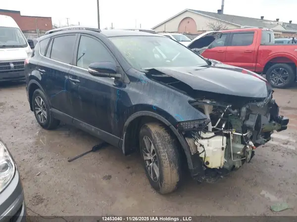 2T3RFREV6JW806128 2018 TOYOTA RAV 4 - Image 1