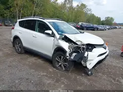 2T3RFREV6JW806243 2018 TOYOTA RAV 4