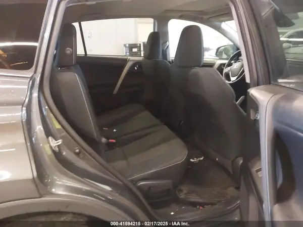 2T3RFREV6JW807439 2018 TOYOTA RAV 4 - Image 8