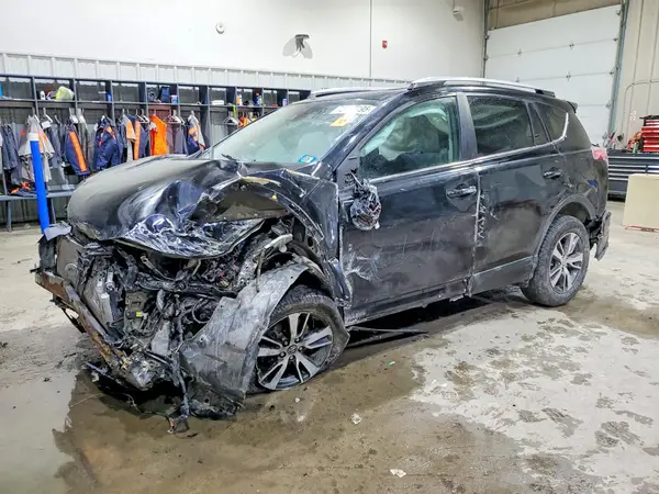 2T3RFREV6JW807540 2018 TOYOTA RAV 4 - Image 1
