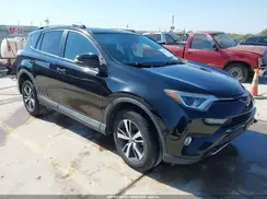 2T3RFREV6JW815976 2018 TOYOTA RAV 4