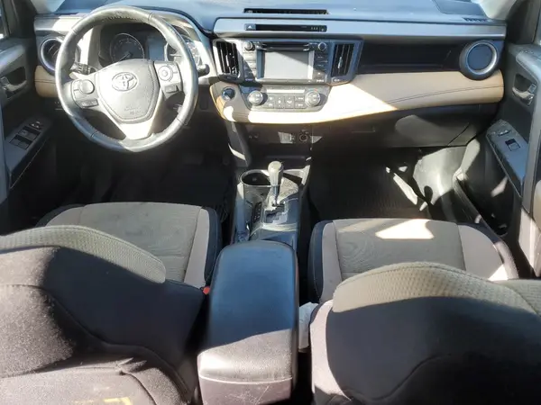 2T3RFREV6JW827111 2018 TOYOTA RAV 4 - Image 8