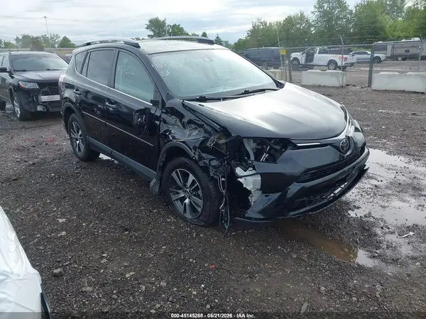 2T3RFREV6JW841896 2018 TOYOTA RAV 4 - Image 1