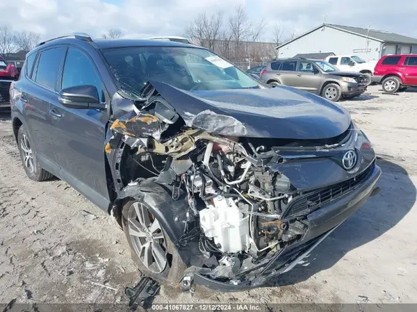 2T3RFREV7GW416244 2016 TOYOTA RAV 4 - Image 1
