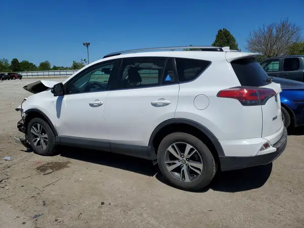 2T3RFREV7HW554643 2017 TOYOTA RAV 4 - Image 2