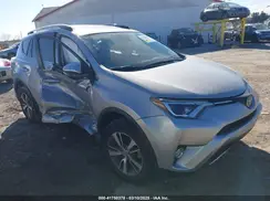 2T3RFREV7HW596021 2017 TOYOTA RAV 4