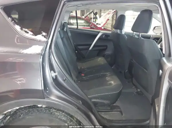 2T3RFREV7HW596407 2017 TOYOTA RAV 4 - Image 8
