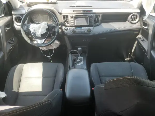 2T3RFREV7HW663412 2017 TOYOTA RAV 4 - Image 8