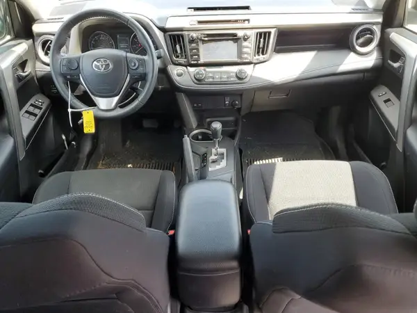 2T3RFREV7HW668173 2017 TOYOTA RAV 4 - Image 8
