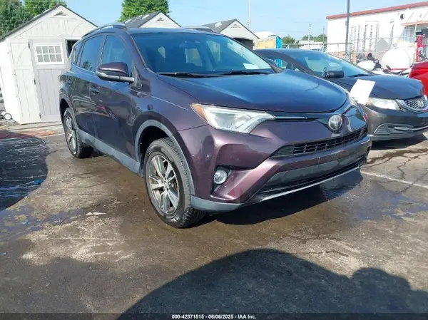 2T3RFREV7JW707933 2018 TOYOTA RAV 4 - Image 1