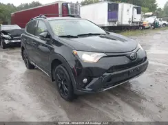 2T3RFREV7JW708533 2018 TOYOTA RAV 4