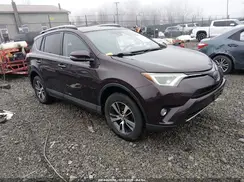2T3RFREV7JW711285 2018 TOYOTA RAV 4