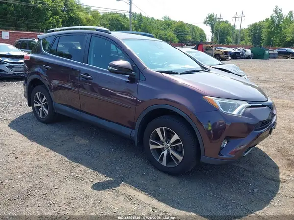 2T3RFREV7JW727308 2018 TOYOTA RAV 4 - Image 1