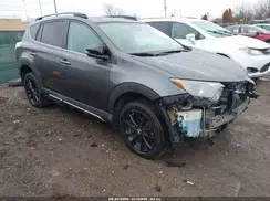 2T3RFREV7JW730676 2018 TOYOTA RAV 4