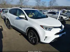 2T3RFREV7JW736073 2018 TOYOTA RAV 4