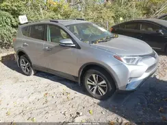 2T3RFREV7JW740480 2018 TOYOTA RAV 4