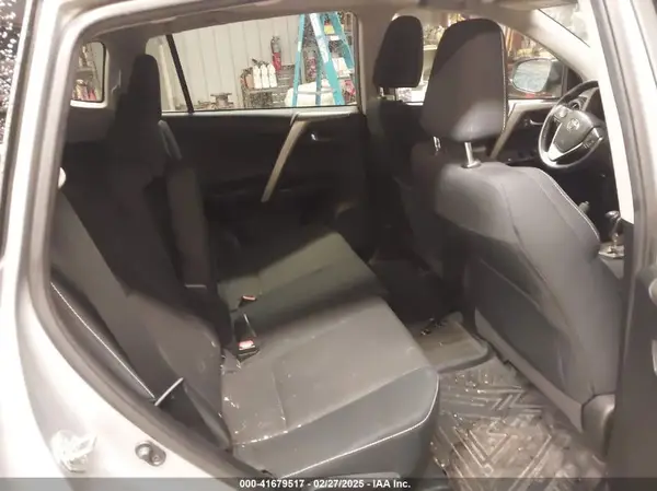 2T3RFREV7JW741225 2018 TOYOTA RAV 4 - Image 8