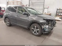2T3RFREV7JW751284 2018 TOYOTA RAV 4
