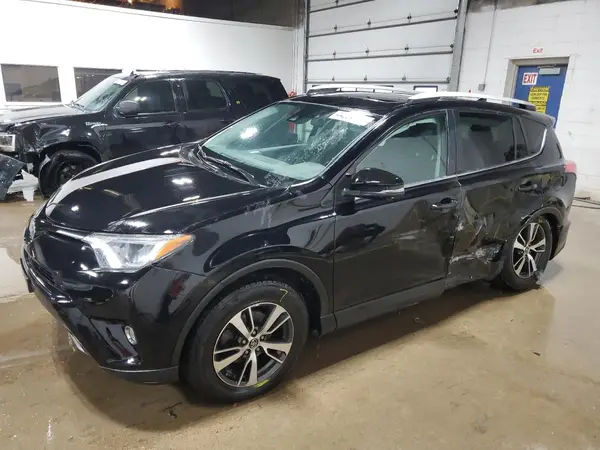2T3RFREV7JW752970 2018 TOYOTA RAV 4 - Image 1