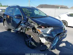 2T3RFREV7JW768666 2018 TOYOTA RAV 4