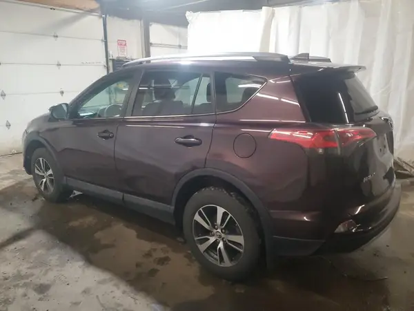 2T3RFREV7JW770837 2018 TOYOTA RAV 4 - Image 2