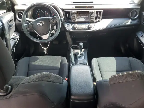 2T3RFREV7JW787217 2018 TOYOTA RAV 4 - Image 8